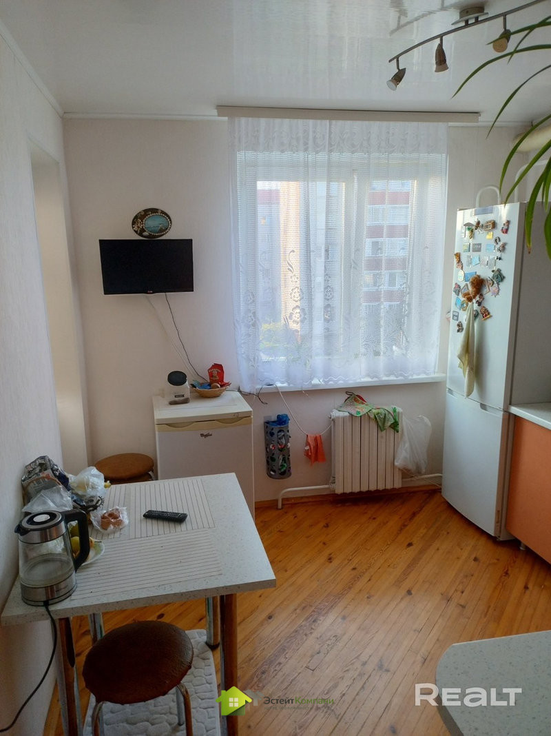  76.5м.кв., комнат 4, Лида, ул. Хасановская 2-я